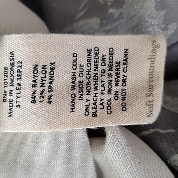 Soft Surroundings Superslim Laramie Leggings Slate Marble Size MP Medium Petite - Picture 6 of 6